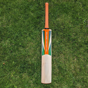 VILLAGE CRICKET CO Adult Bat